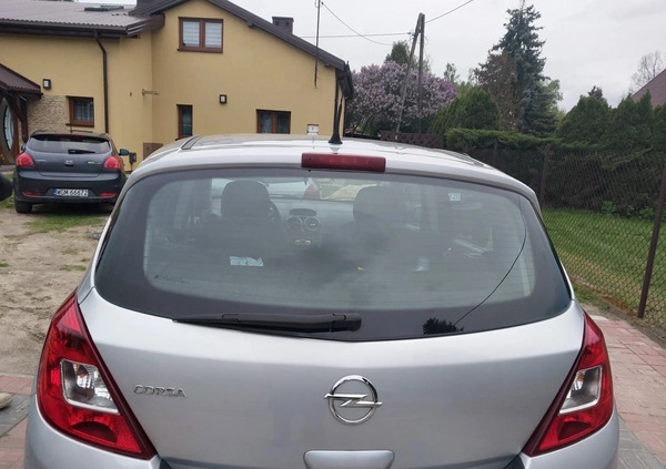 Opel Corsa cena 22000 przebieg: 149000, rok produkcji 2013 z Staszów małe 326